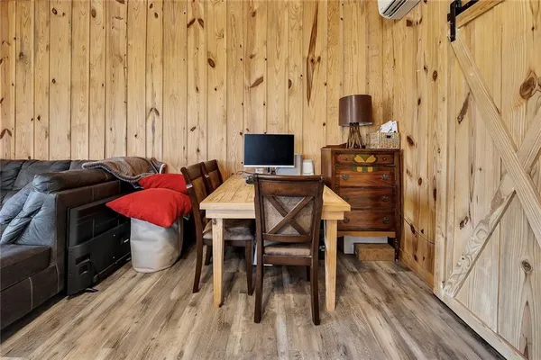 $1,445,000 | 15 Lauren Lane, Rydal, GA 30171