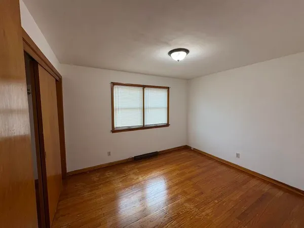 $244,900 | 1915 169th Street, Hammond, IN 46324