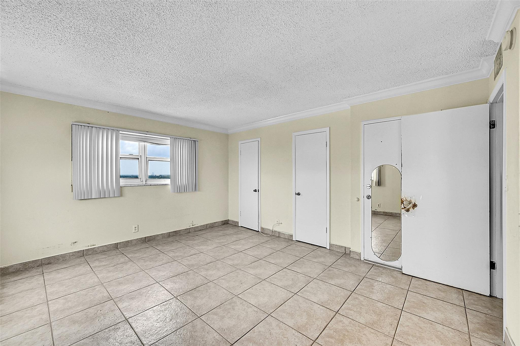 400 North Surf Road, Unit RGA Hollywood, FL 33019 - Photo 38 of 42 Photo 38