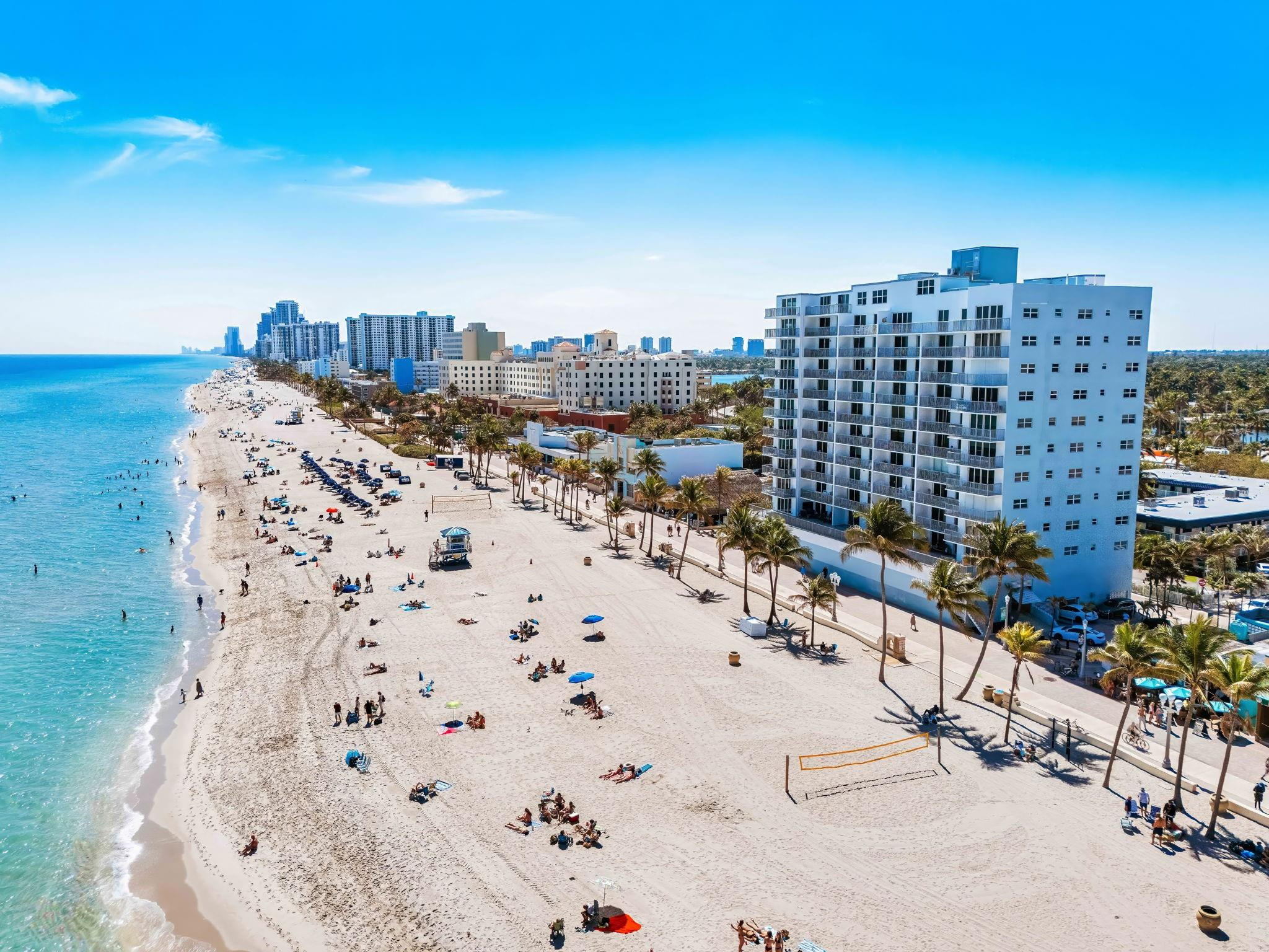 400 North Surf Road, Unit RGA Hollywood, FL 33019 - Photo 4 of 42 Photo 4