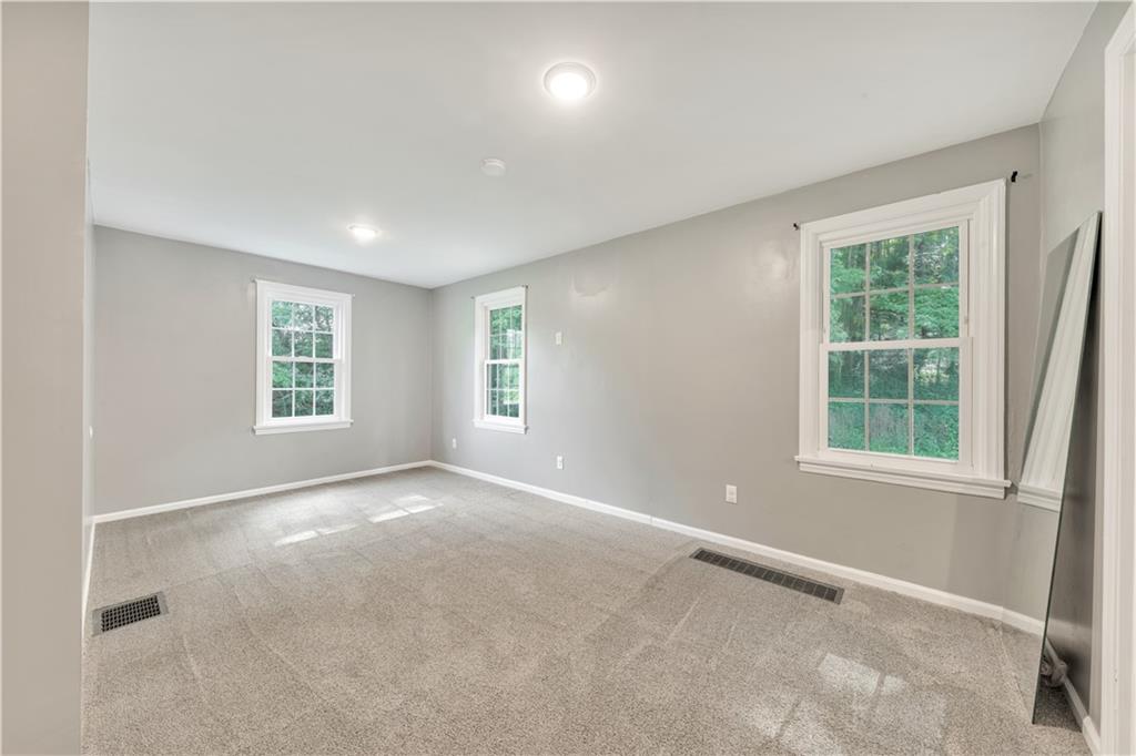 495 Old Rte 19 New Castle, PA 16101 - Photo 14 of 20 Gallery Image 14