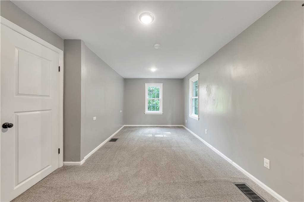 495 Old Rte 19 New Castle, PA 16101 - Photo 15 of 20 Gallery Image 15