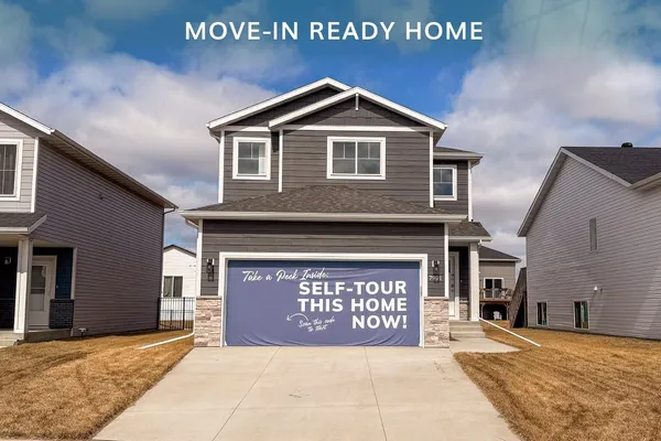 $379,999 | 7901 Lost River Road, Horace, ND 58047
