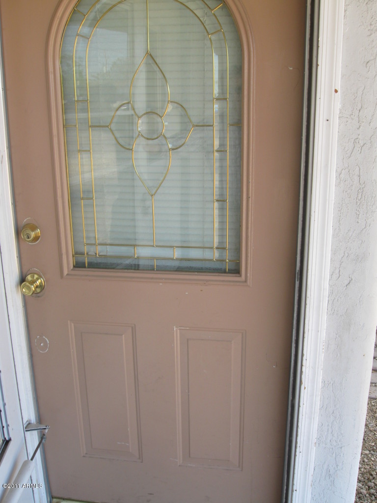3637 West Greenway Road Phoenix, AZ 85053 - Photo 6 of 20 front door - welcome :)