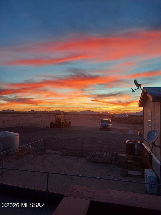 8845 Ghost Ranch Road Marana, AZ 85653 - Photo 4 of 39 Sunset
