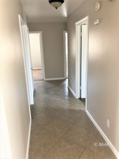 1128 Porter Street Ridgecrest, CA 93555 - Photo 7 of 21