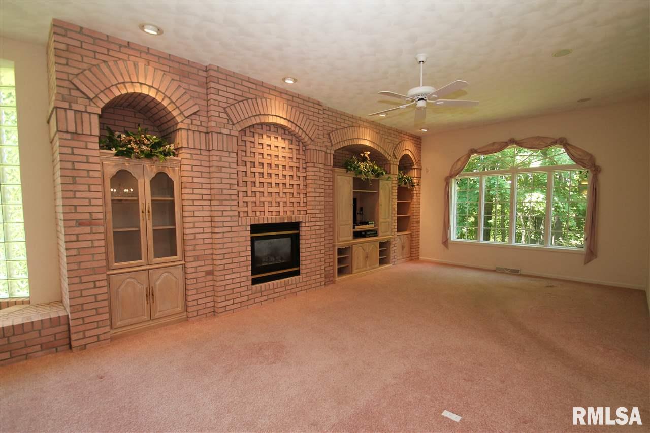 131 Maple Ridge Drive Morton, IL 61550 - Photo 12 of 36 Gallery Image 12