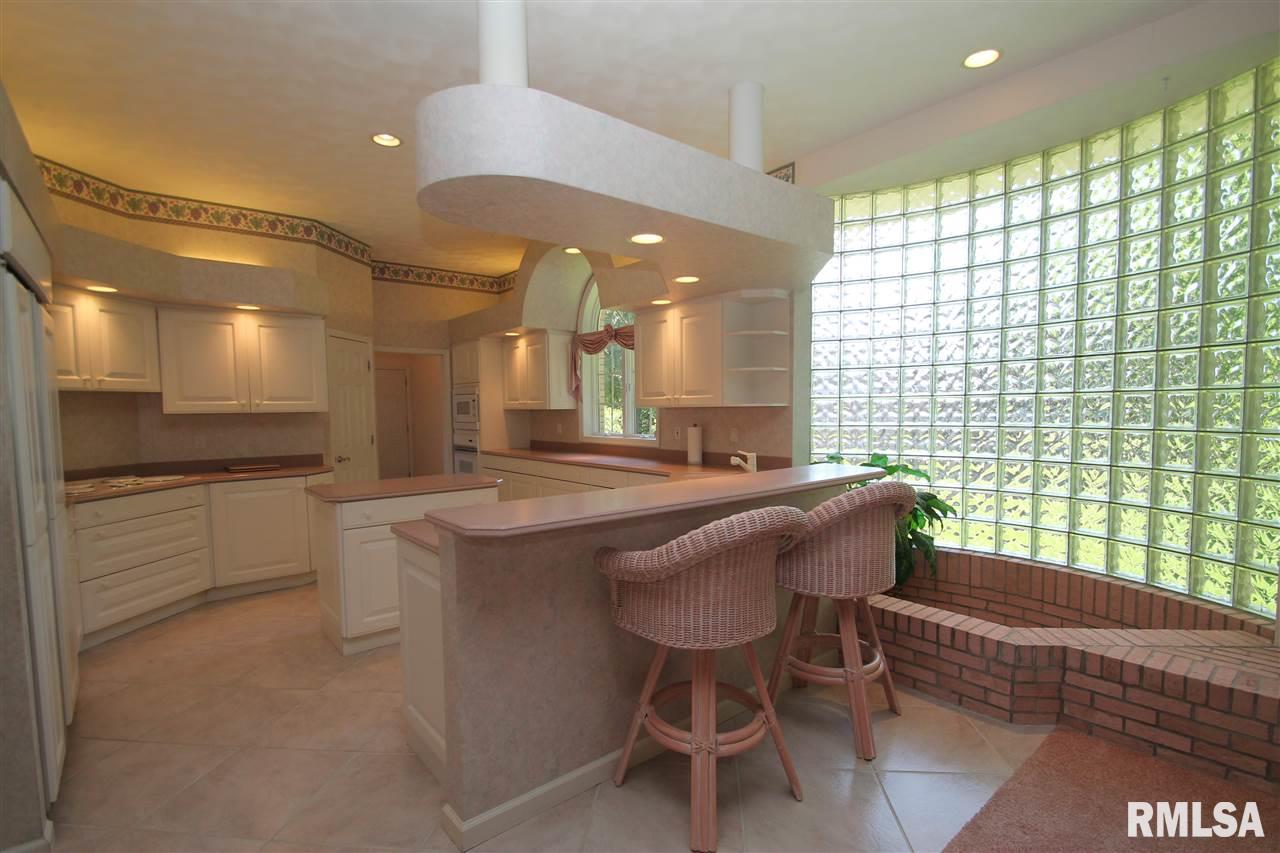 131 Maple Ridge Drive Morton, IL 61550 - Photo 14 of 36 Gallery Image 14