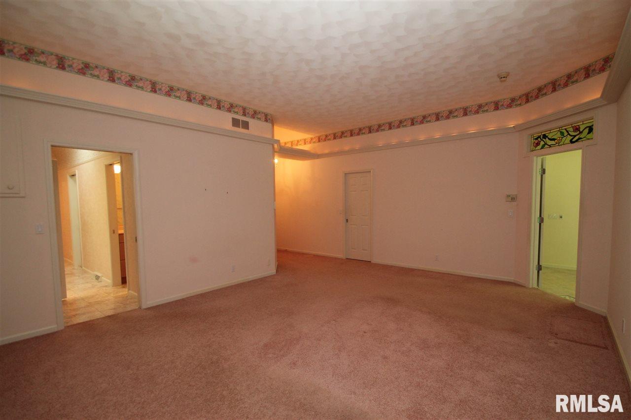 131 Maple Ridge Drive Morton, IL 61550 - Photo 17 of 36 Gallery Image 17