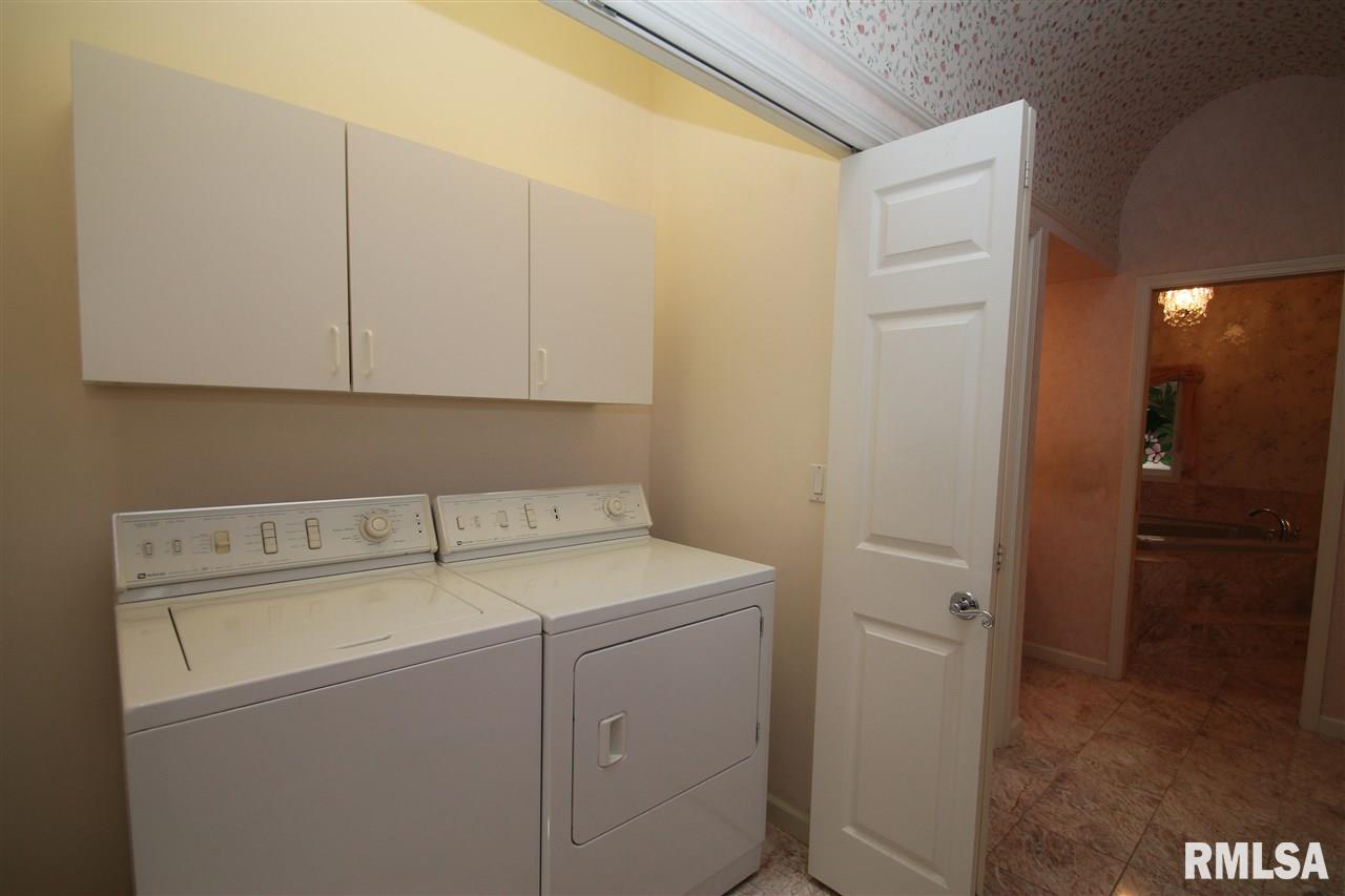 131 Maple Ridge Drive Morton, IL 61550 - Photo 21 of 36 Gallery Image 21