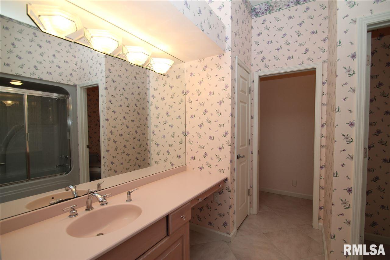 131 Maple Ridge Drive Morton, IL 61550 - Photo 25 of 36 Gallery Image 25
