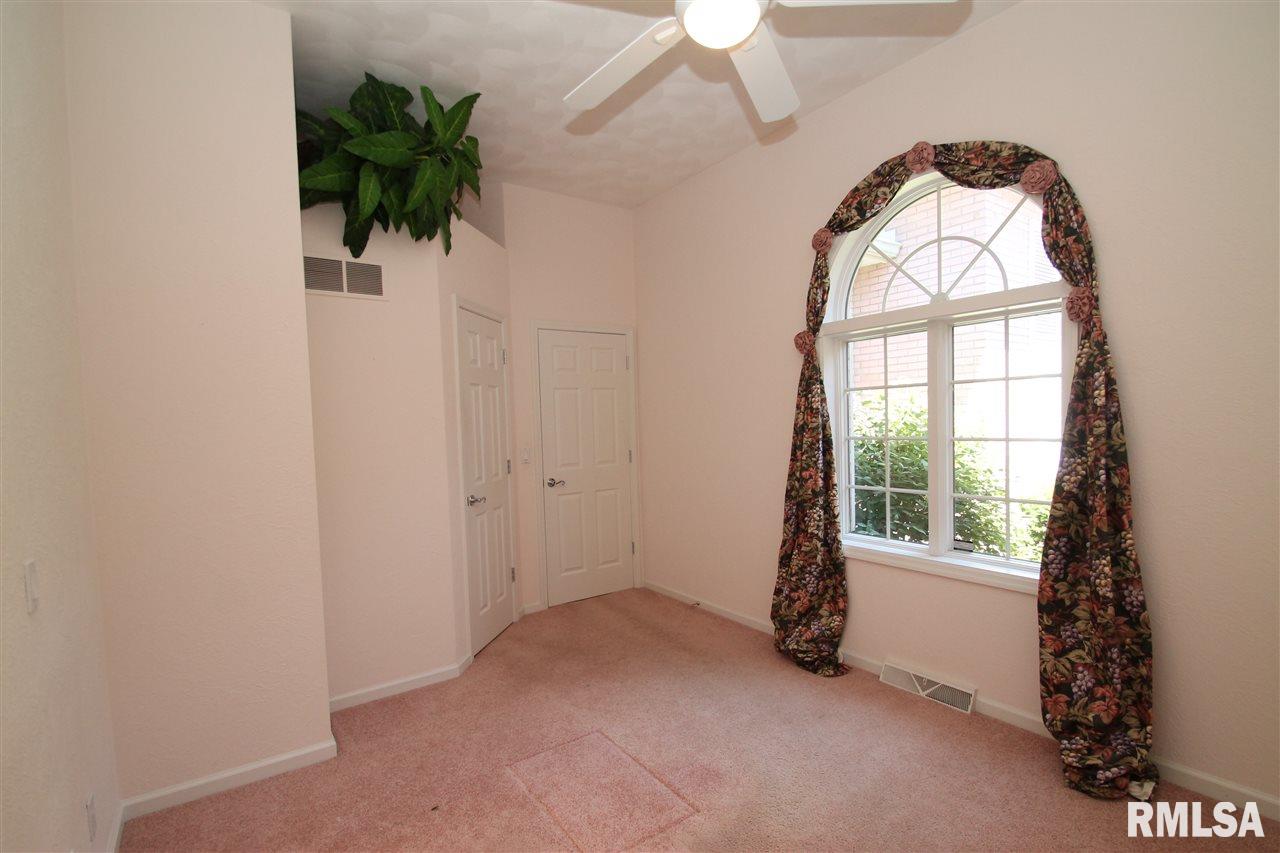 131 Maple Ridge Drive Morton, IL 61550 - Photo 28 of 36 Gallery Image 28