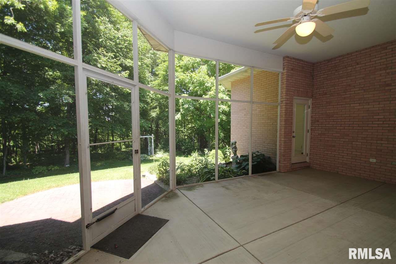 131 Maple Ridge Drive Morton, IL 61550 - Photo 32 of 36 Gallery Image 32