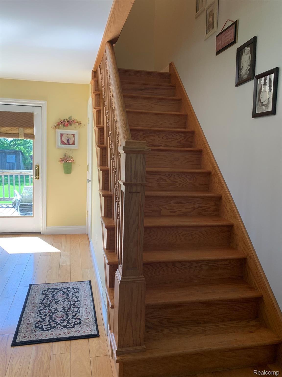 5672 Hessen Road Casco, MI 48064 - Photo 21 of 52 Stairs.JPEG