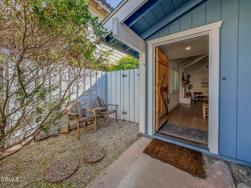 4954 Dolphin Way Oxnard, CA 93035 - Photo 15 of 40