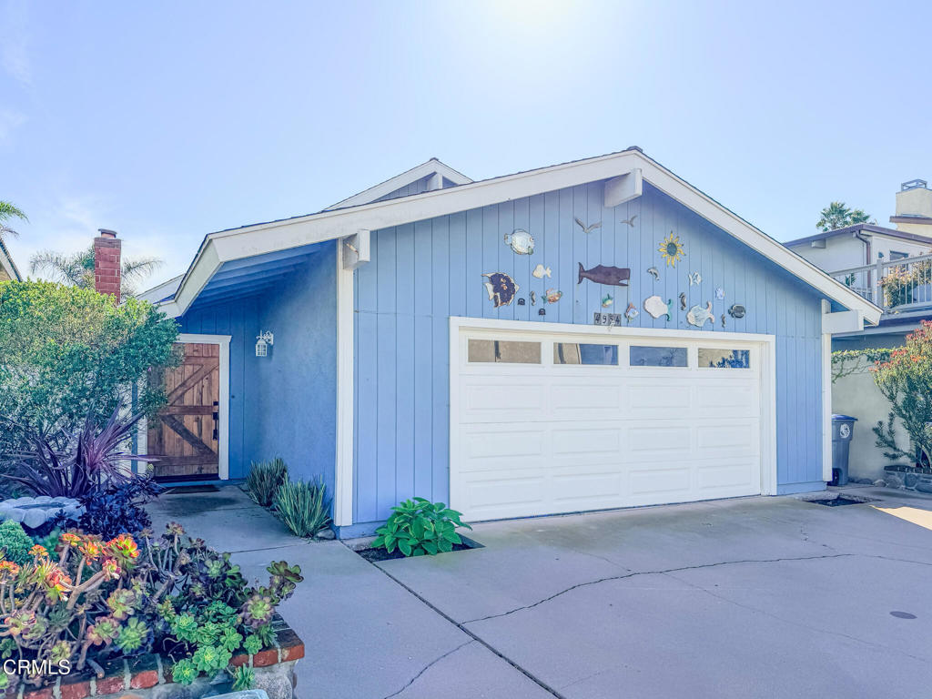 4954 Dolphin Way Oxnard, CA 93035 - Photo 39 of 40