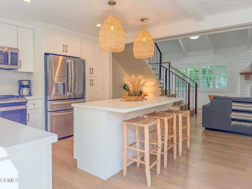 4954 Dolphin Way Oxnard, CA 93035 - Photo 10 of 40