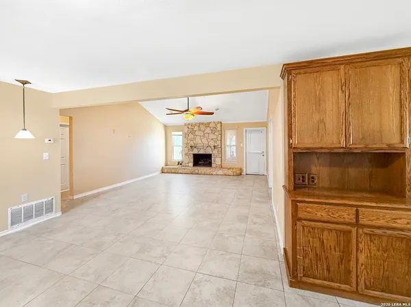 $1,750 | 7750 Pipers Hill, San Antonio, TX 78251