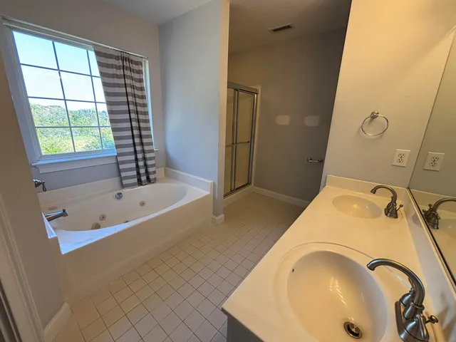 $3,500 | 1544 Ocean Neighbors Boulevard, Charleston, SC 29412