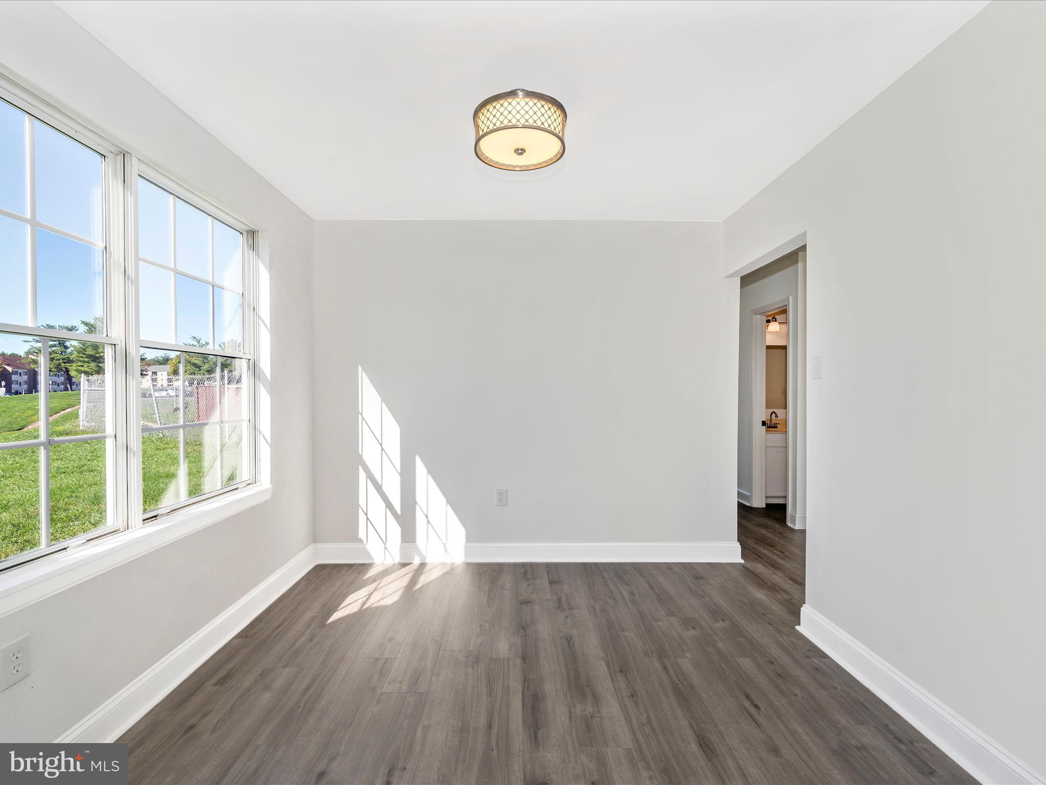 1401 Key Parkway, Unit 302 Frederick, MD 21702 - Photo 12 of 51 Dining Room