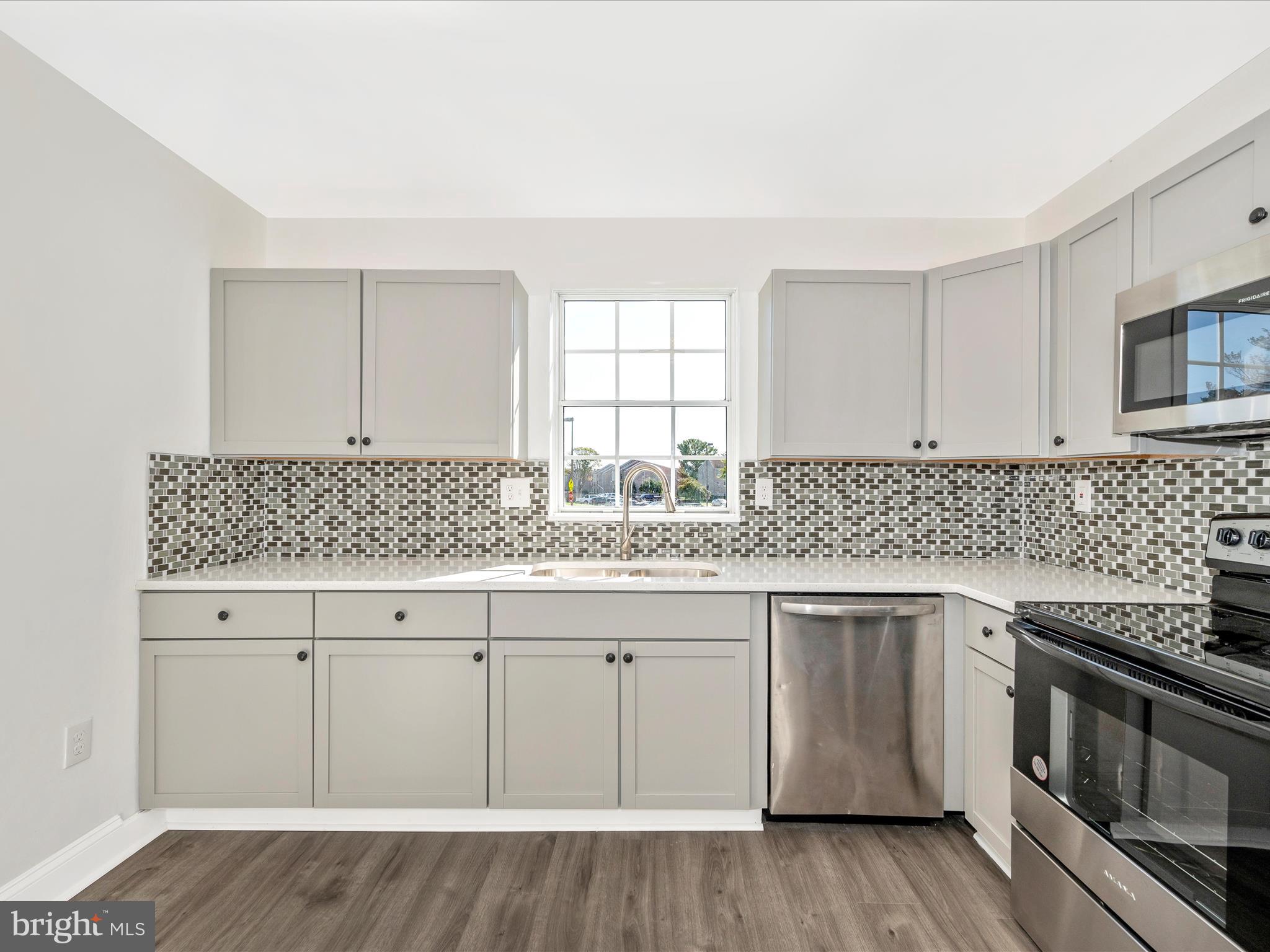 1401 Key Parkway, Unit 302 Frederick, MD 21702 - Photo 16 of 51 Kitchen