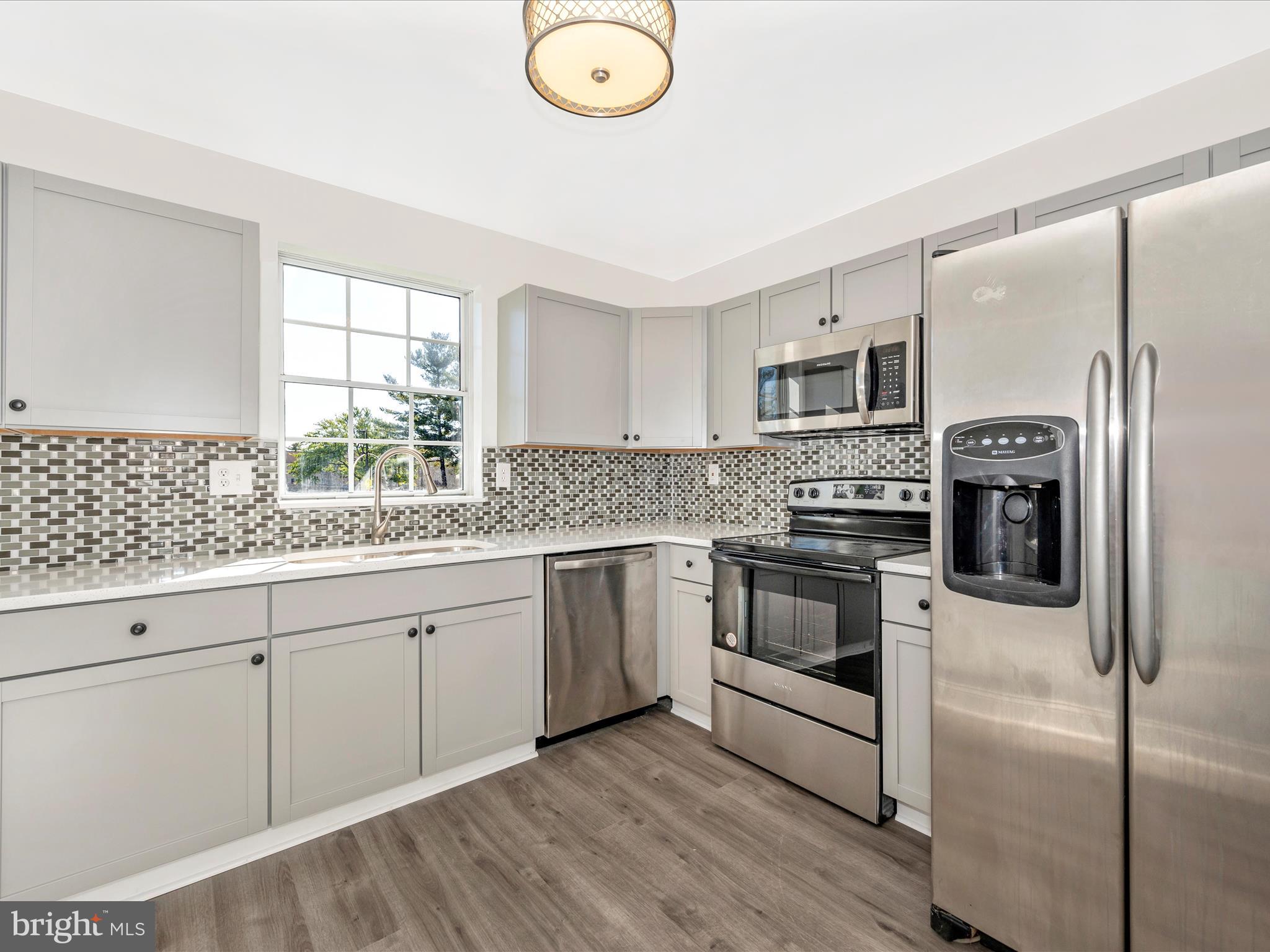 1401 Key Parkway, Unit 302 Frederick, MD 21702 - Photo 19 of 51 Kitchen