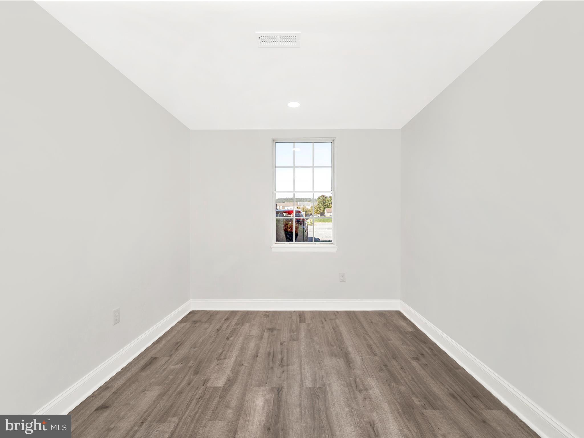 1401 Key Parkway, Unit 302 Frederick, MD 21702 - Photo 35 of 51 Bedroom 2