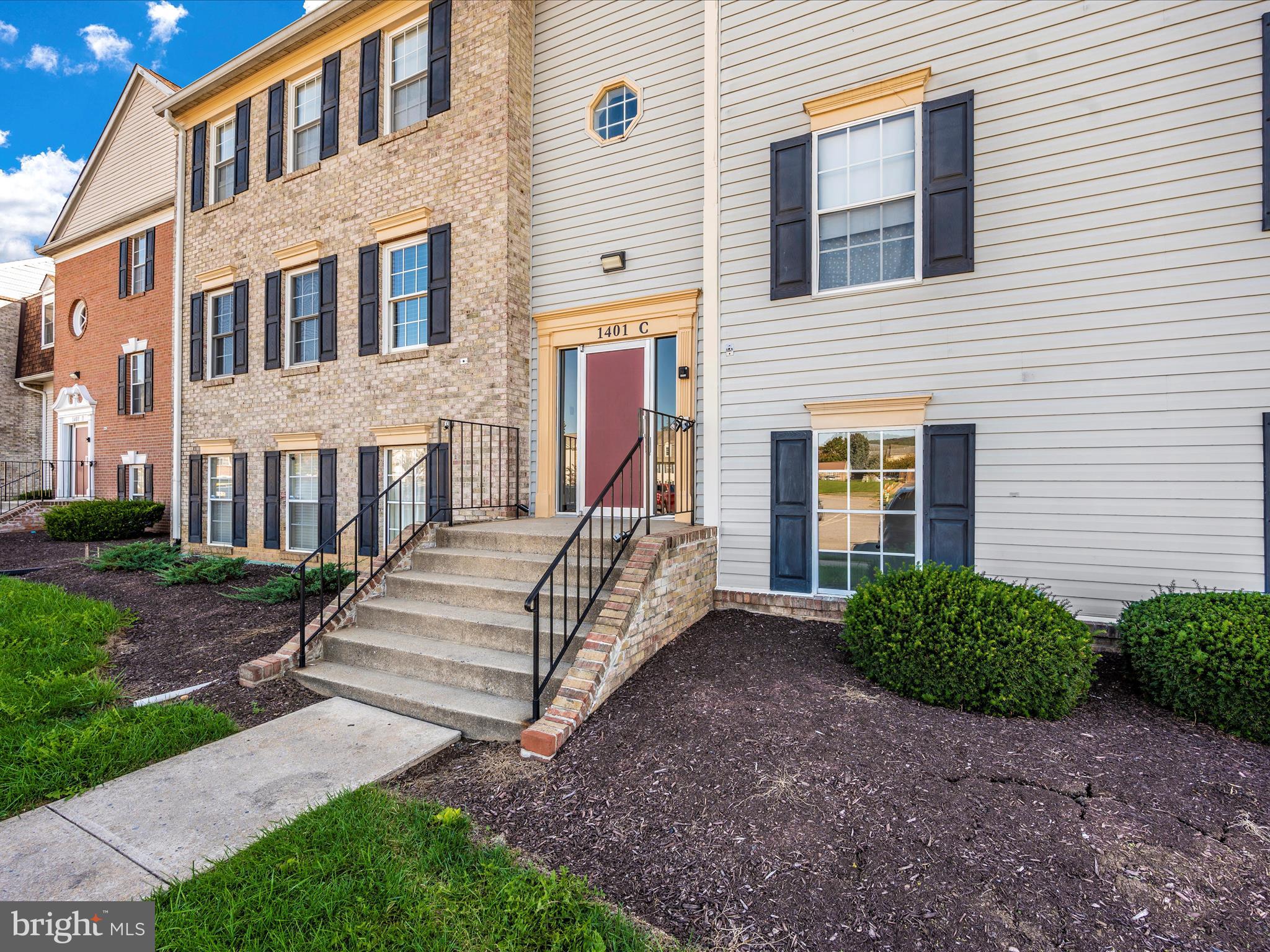 1401 Key Parkway, Unit 302 Frederick, MD 21702 - Photo 45 of 51 Exterior Front