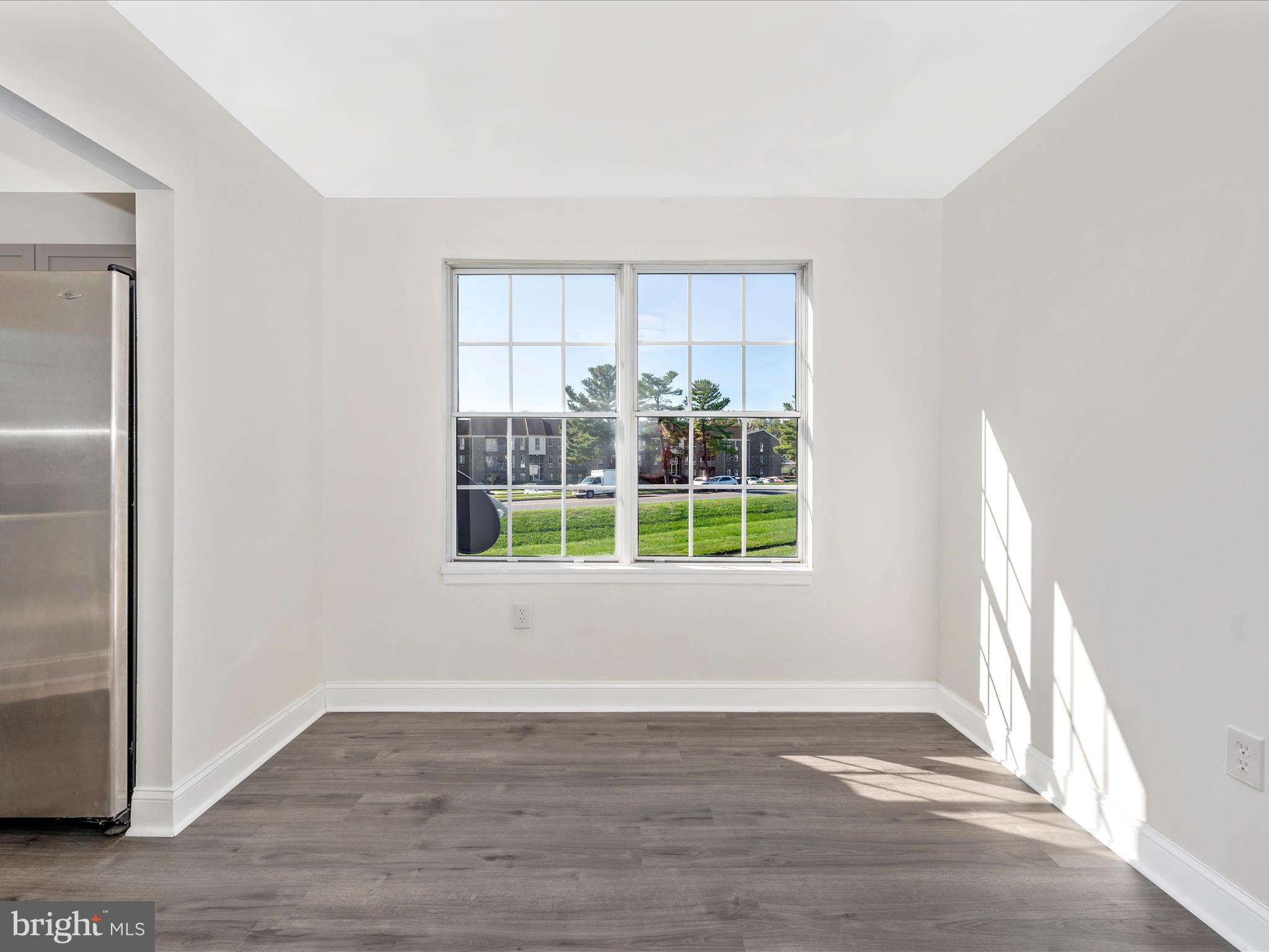 1401 Key Parkway, Unit 302 Frederick, MD 21702 - Photo 10 of 51 Dining Room