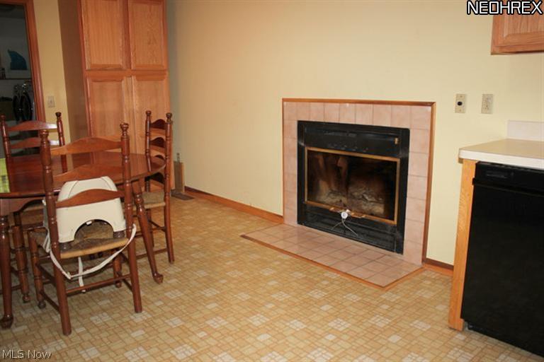 11225 Elk Run Road Chardon, OH 44024 - Photo 6 of 12 Gallery Image 6
