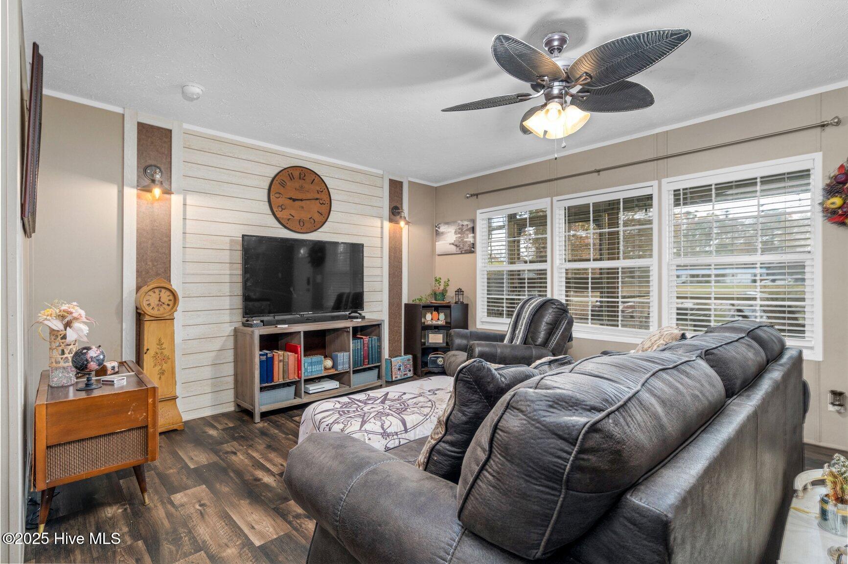 6434 Perry Road Lucama, NC 27851 - Photo 6 of 40 009-6434PerryRoad-Lucama-NC-27851-SMALL