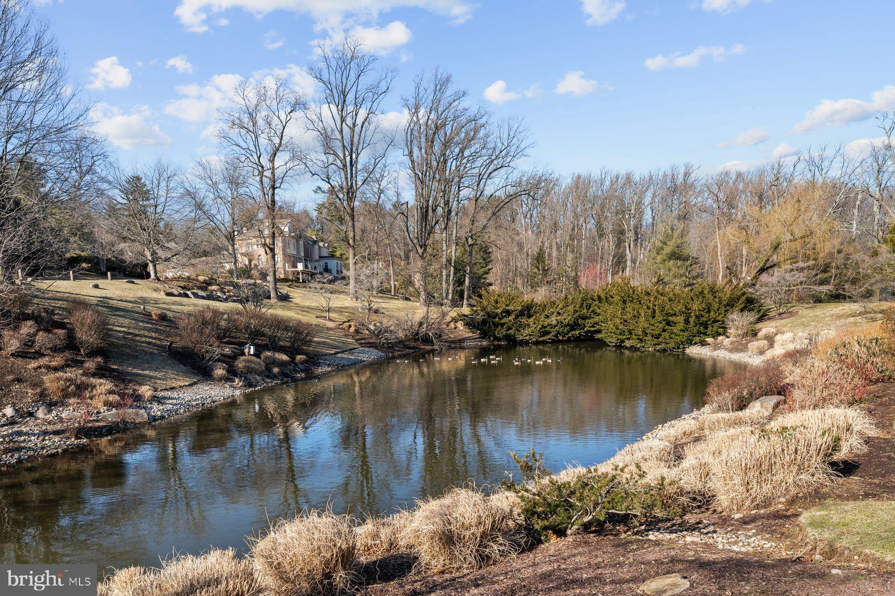 916 Exeter Crest Villanova, PA 19085 - Photo 33 of 39