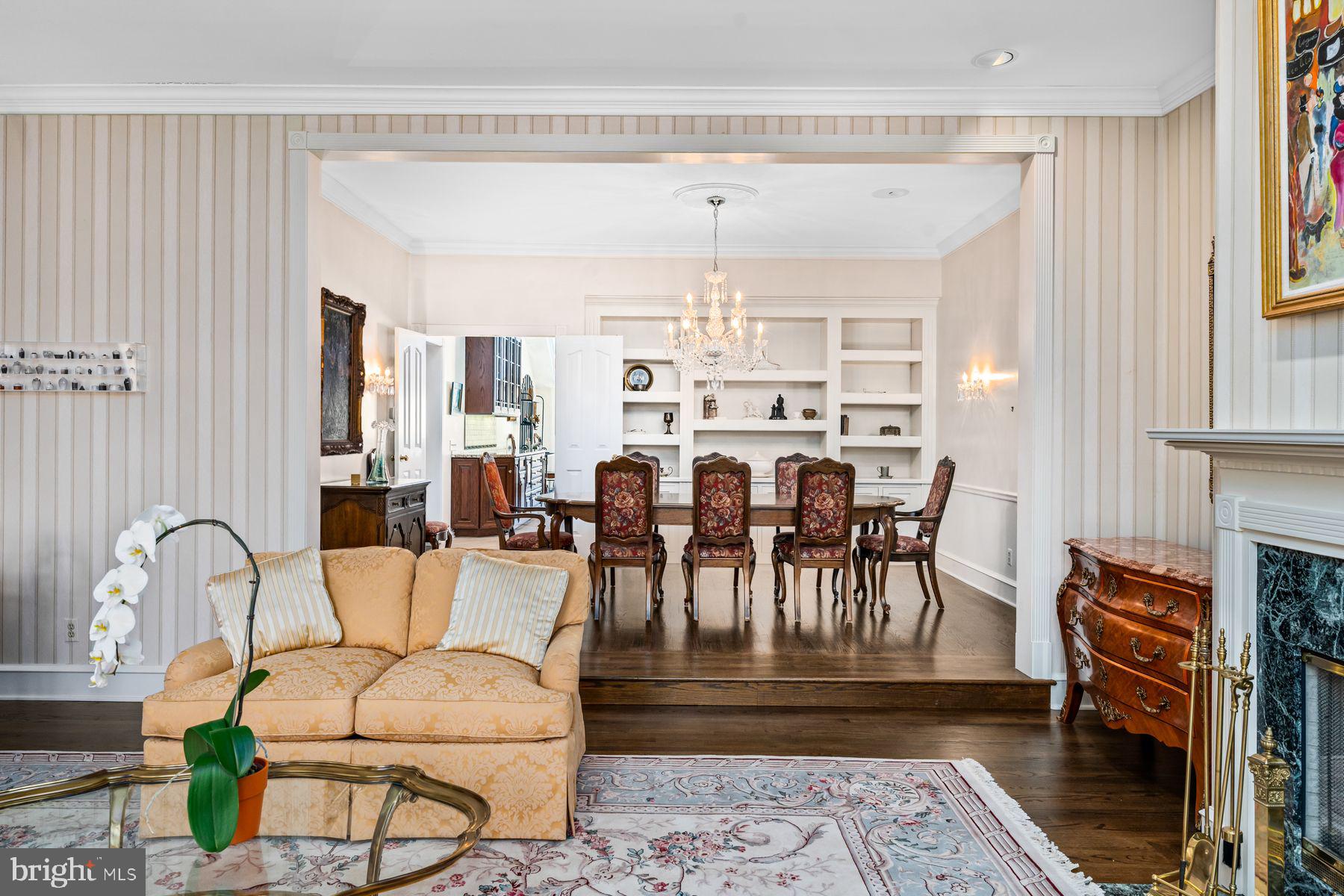 916 Exeter Crest Villanova, PA 19085 - Photo 8 of 39