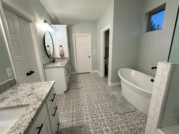 $559,500 | 7334 Tule Creek Lane, Tyler, TX 75703