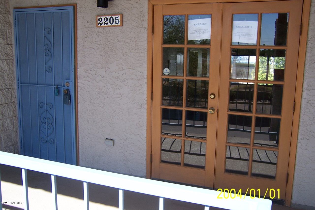 7777 East Golf Links Road, Unit 2205 Tucson, AZ 85730 - Photo 2 of 22 a view of a balcony