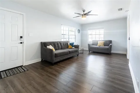 $279,000 | 551 84th Avenue North, St. Petersburg, FL 33702