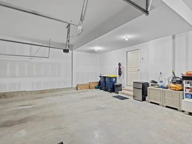 $480,000 | 11016 North Crystal Avenue, Kansas City, MO 64156