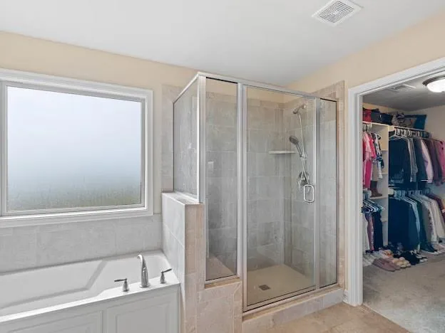 $480,000 | 11016 North Crystal Avenue, Kansas City, MO 64156