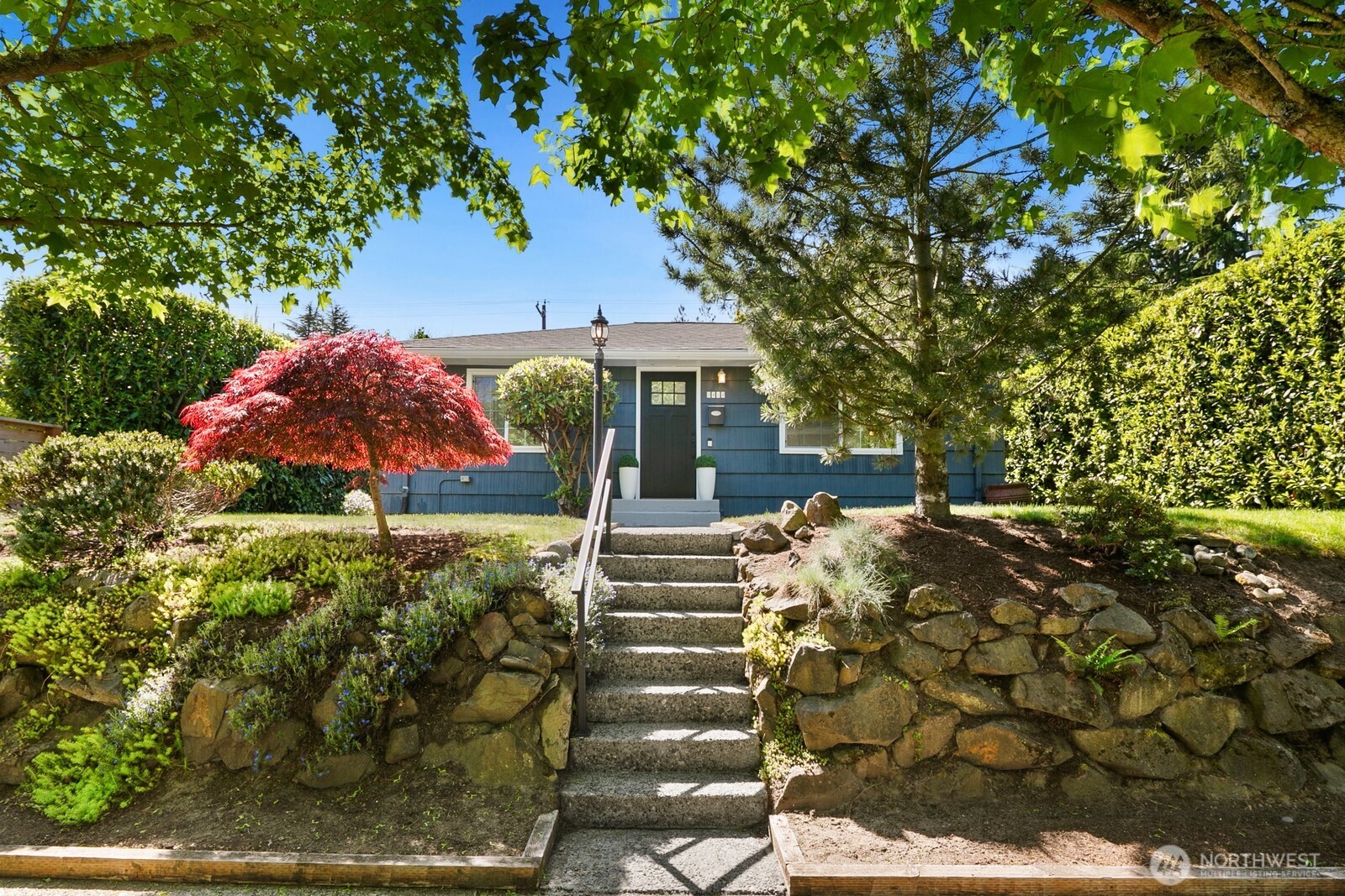 3413 48th Avenue Southwest Seattle, WA 98116 - Photo 1 of 30