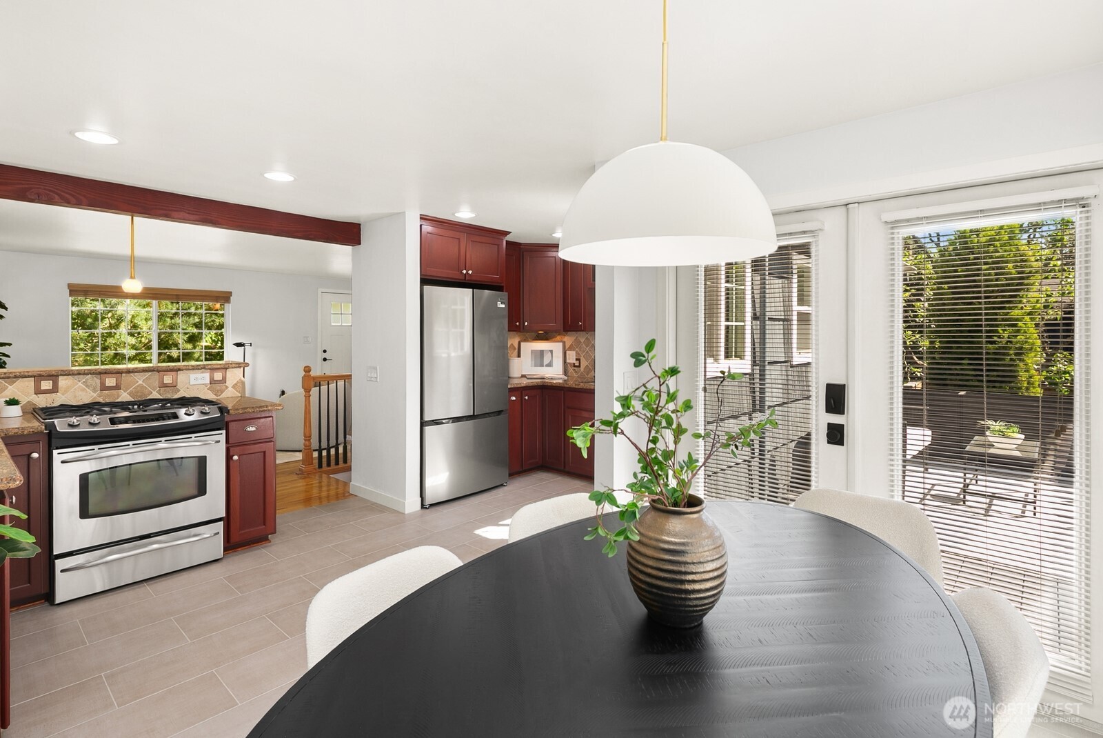 3413 48th Avenue Southwest Seattle, WA 98116 - Photo 12 of 30