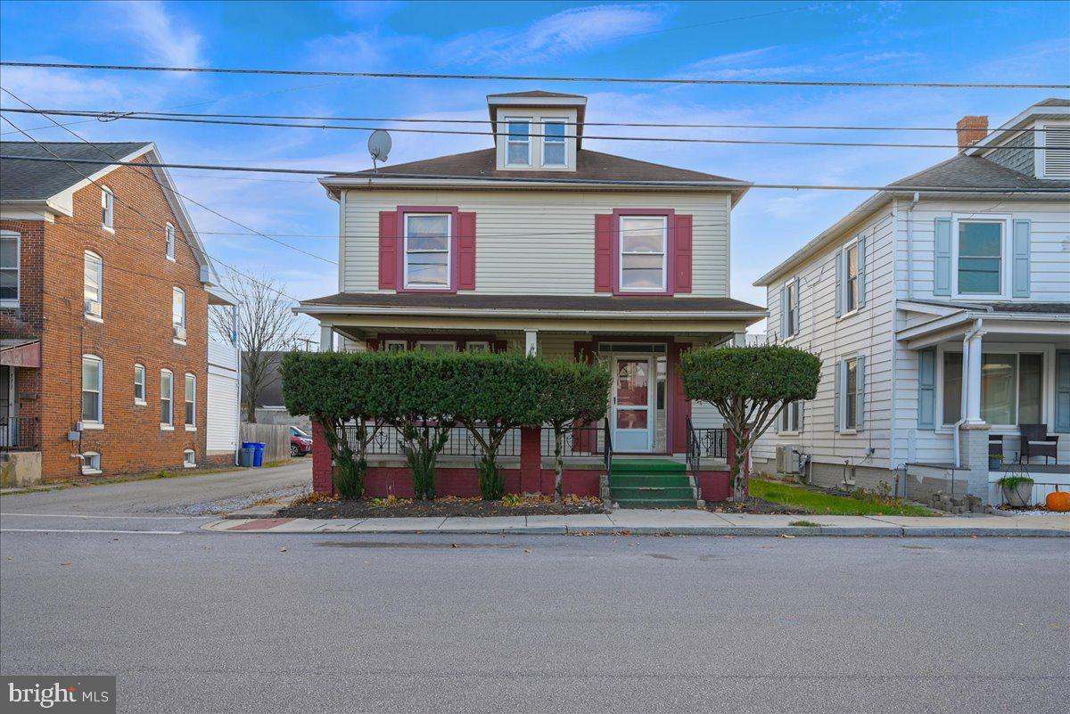 511 Stock Street Hanover, PA 17331 - Photo 3 of 40 Gallery Image 3