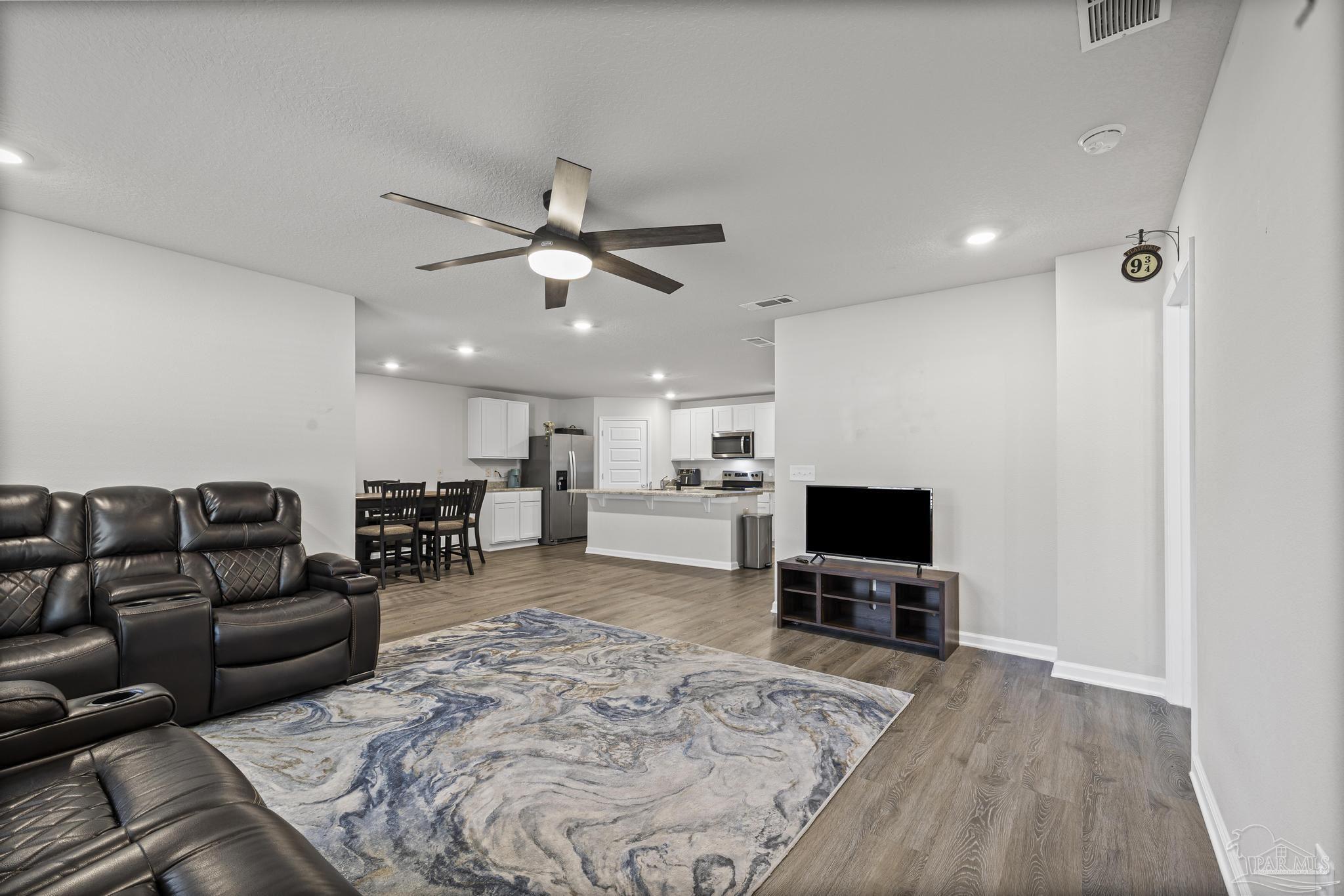 5293 Peach Drive Pace, FL 32571 - Photo 20 of 48