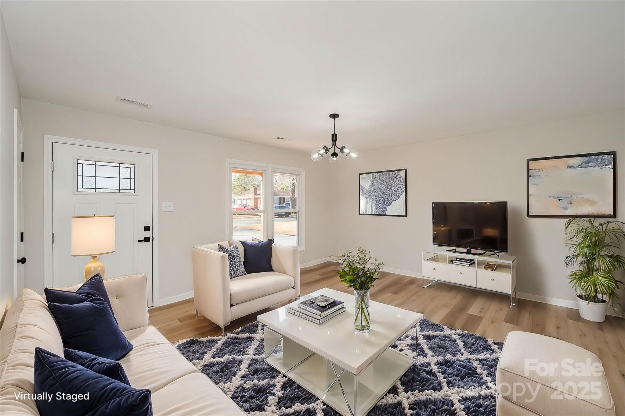 915 Tilden Road Charlotte, NC 28214 - Photo 6 of 26 Gallery Image 6