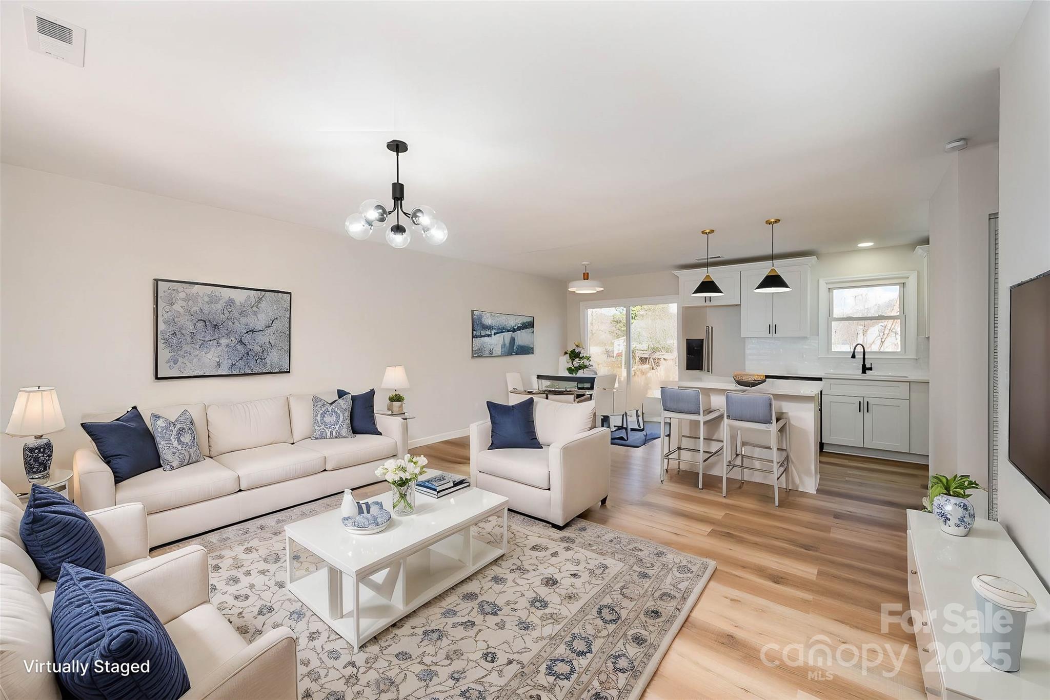 915 Tilden Road Charlotte, NC 28214 - Photo 10 of 26 Gallery Image 10