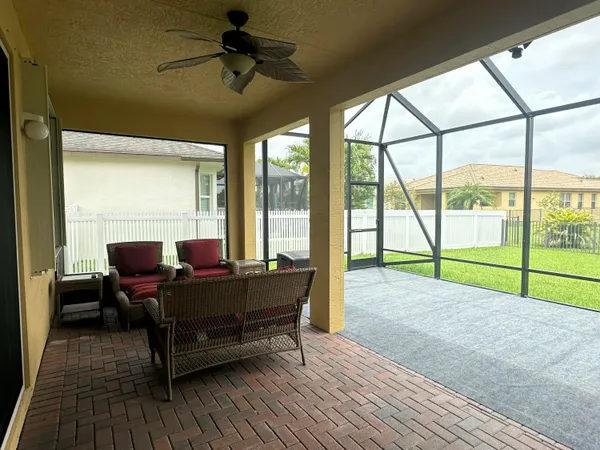 $415,000 | 11922 Southwest Crestwood Circle, Port St. Lucie, FL 34987