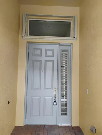 $415,000 | 11922 Southwest Crestwood Circle, Port St. Lucie, FL 34987