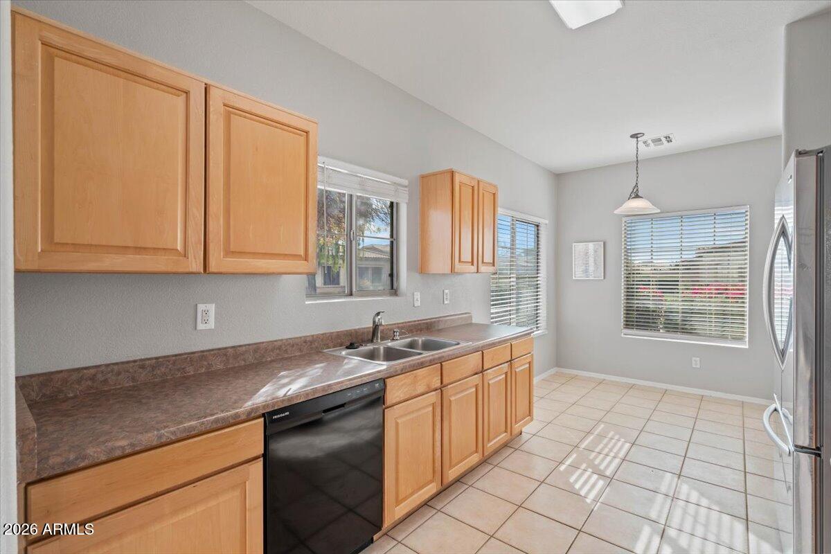 6258 South Nash Way Chandler, AZ 85249 - Photo 17 of 42 23-DSC03858