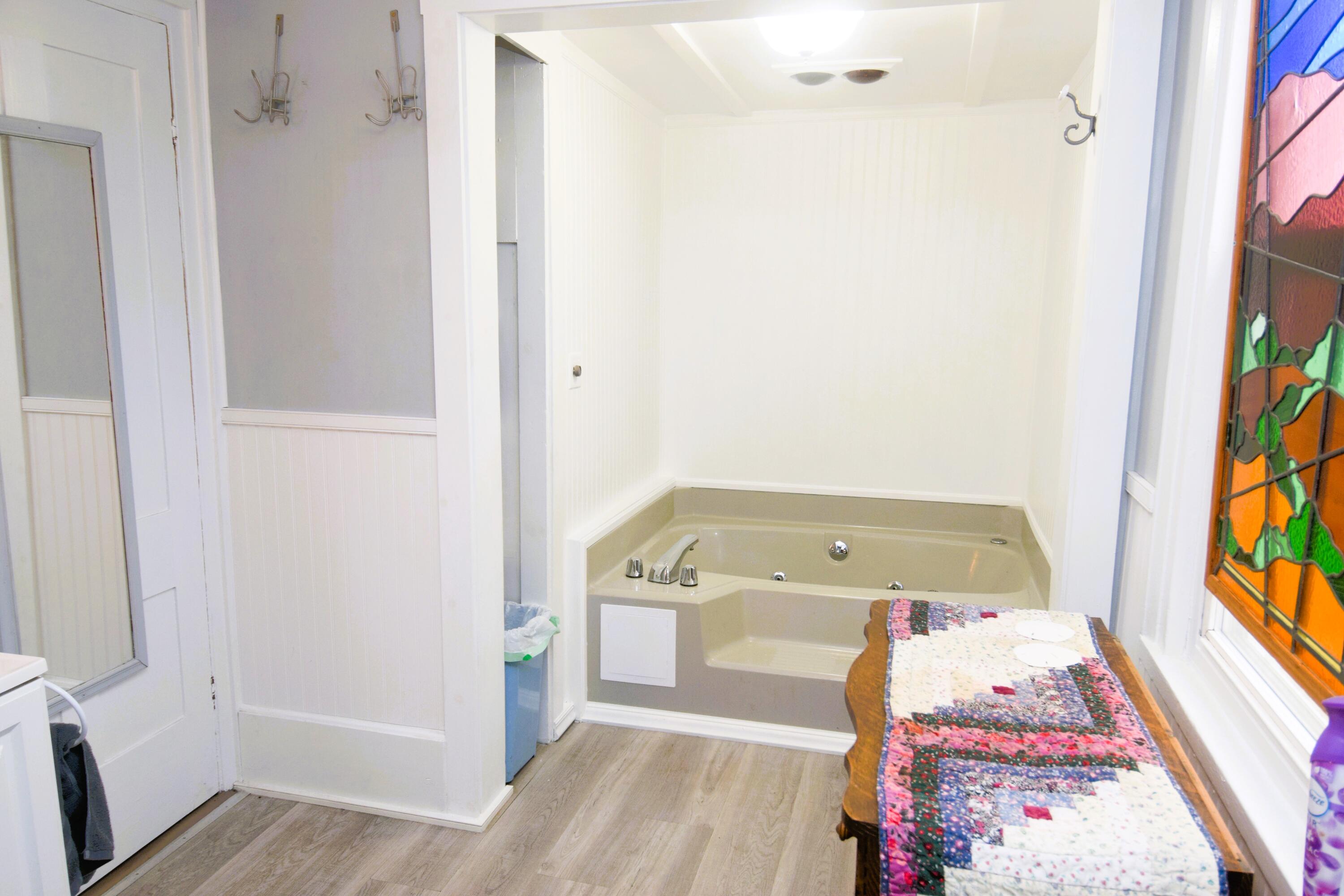457 Lakewood Road Madison, ME 04950 - Photo 28 of 81 Built-in Tub