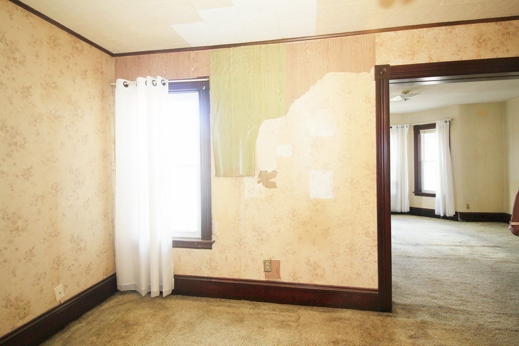 195 Millbury Street Worcester, MA 01610 - Photo 26 of 40