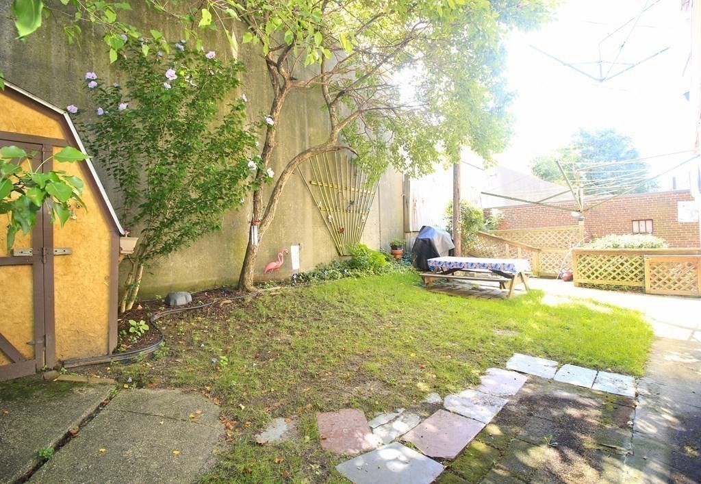 195 Millbury Street Worcester, MA 01610 - Photo 35 of 40